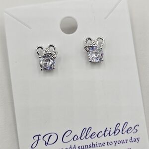 Swarovski Crystal Elements Silver Earrings Bunny Rabbit Bow Design